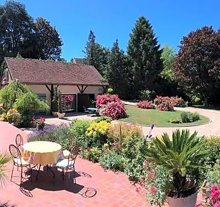 Le Clos Des Cordeliers 3* Sézanne