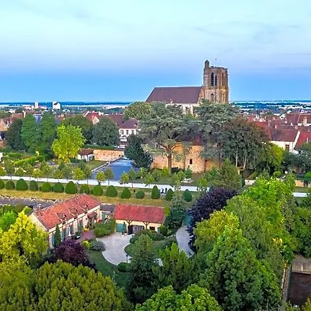 Le Clos Des Cordeliers 3*